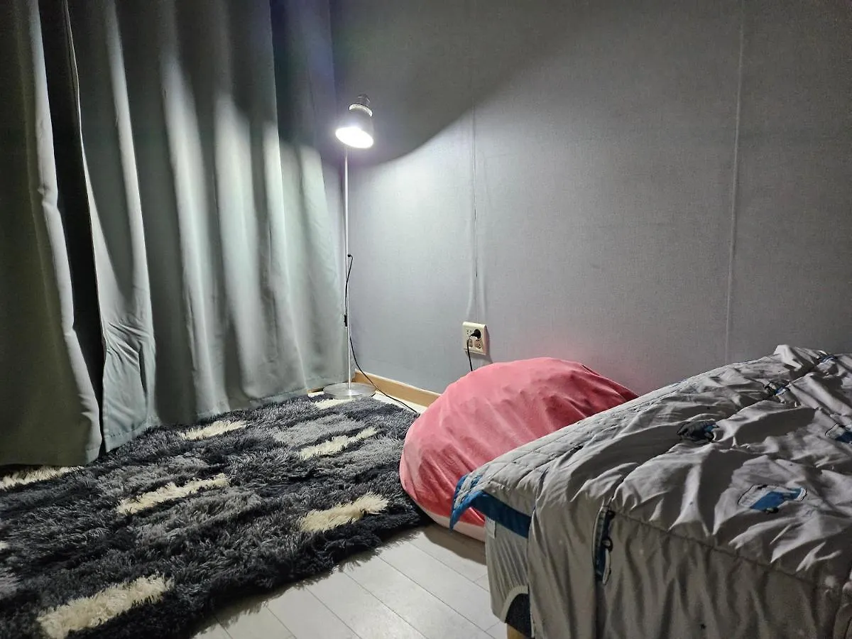 アパート Urban Space Sinnonhyeon ソウル特別市